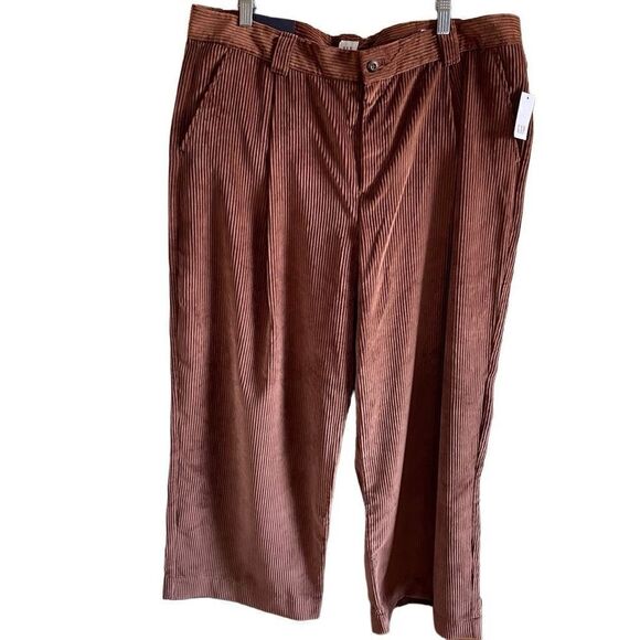 Gap Pants Women’s Sz 18 Wide Wale Corduroy Wide Leg Pleated Brown High Waist NWT - Picture 1 of 9